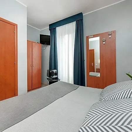 Roi Otel *