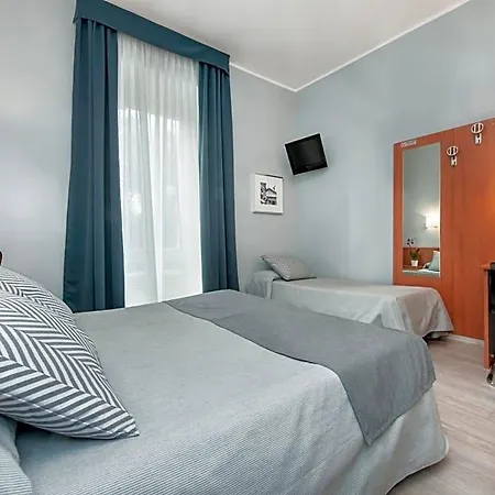 Otel Roi *