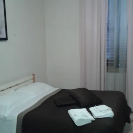 Hotel Roi *